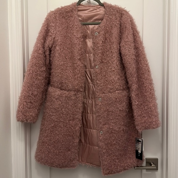 Dusty Pink Faux Fur Jacket - Picture 3 of 8